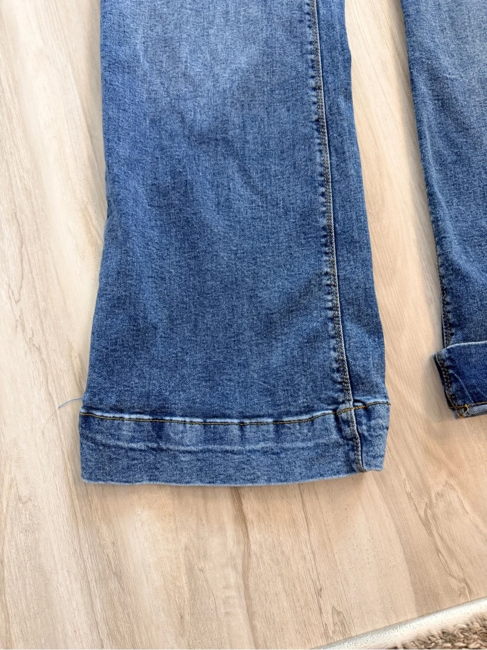 Women's Light Blue Boyfriend Jeans with Flap Back Pockets
